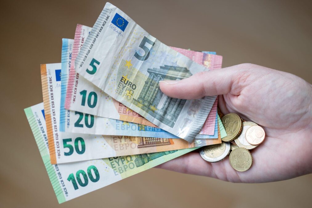 Geburtstagsgeld vom Staat: Was es ist und wie man es einfordert?